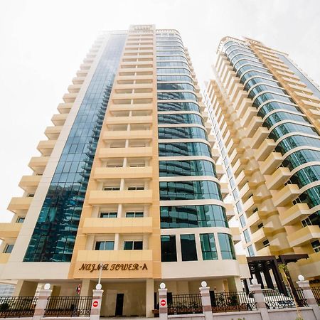 Oyo 589 Najma Tower, Two Bedrooms Apartments, Sports City Дубай Экстерьер фото