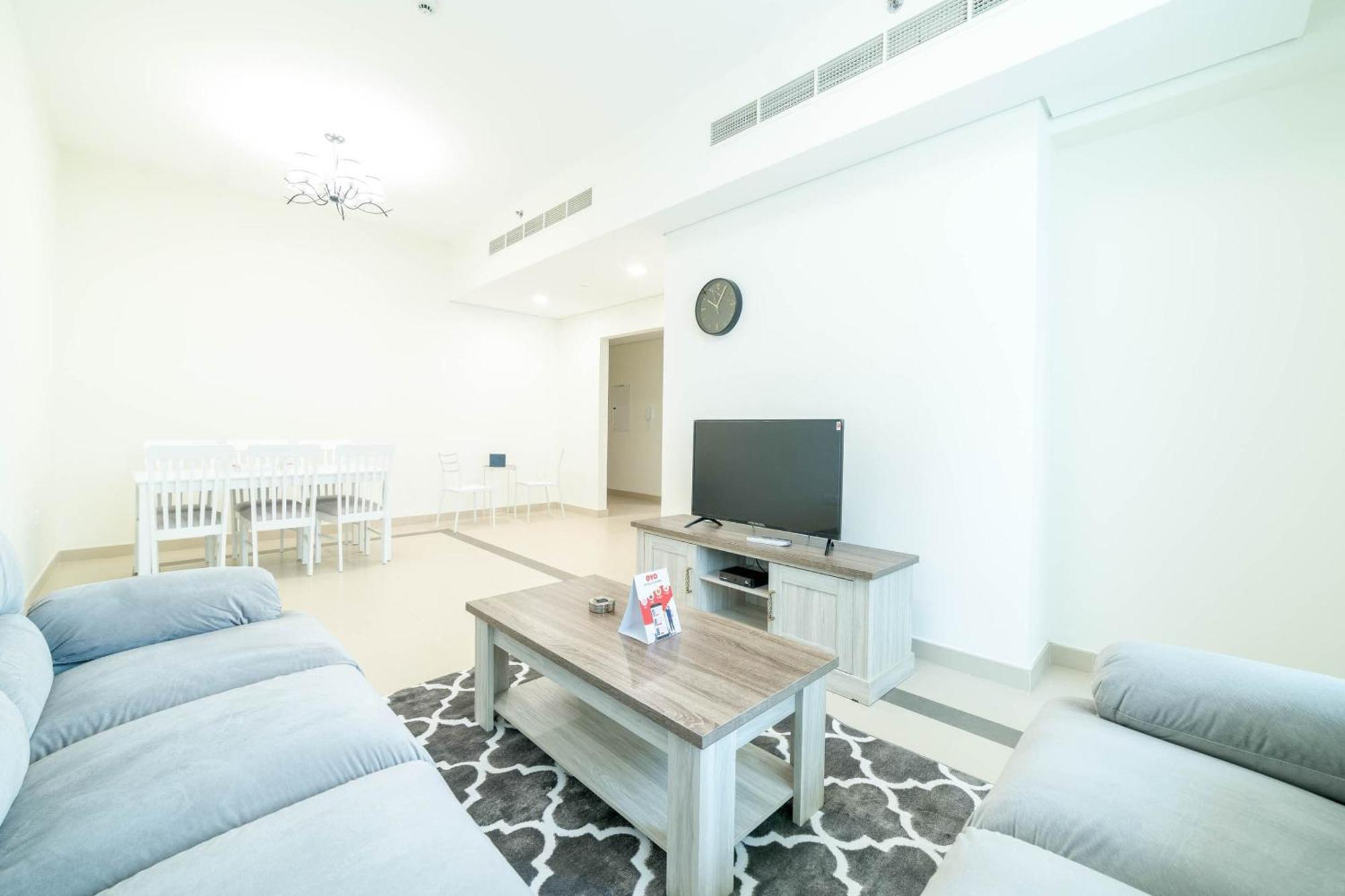 Oyo 589 Najma Tower, Two Bedrooms Apartments, Sports City Дубай Экстерьер фото